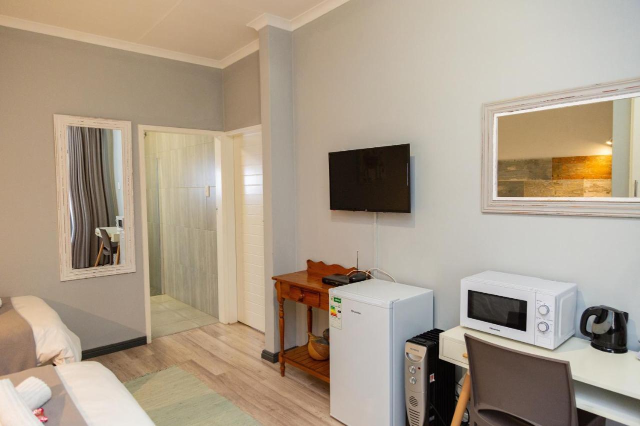 Glen Maine Guest House Pretoria Ngoại thất bức ảnh