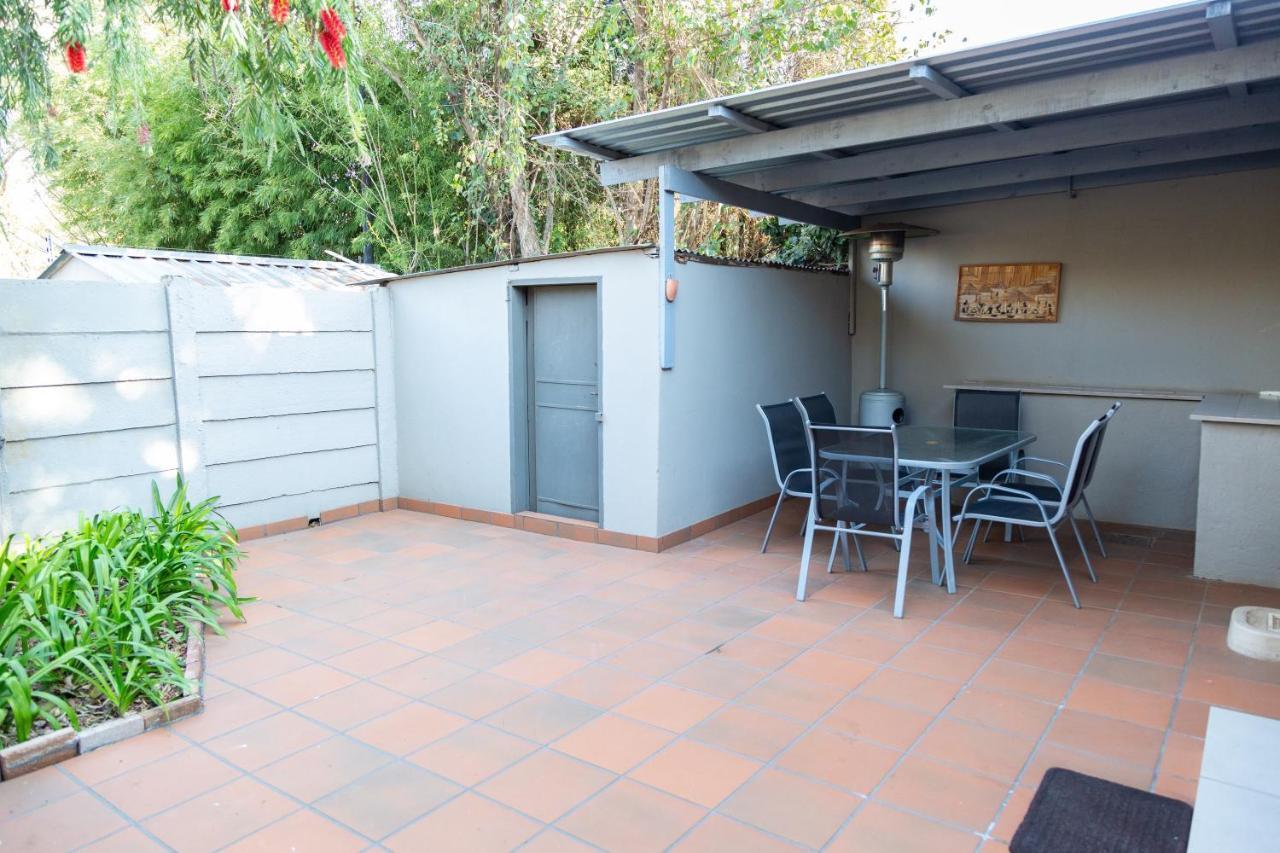 Glen Maine Guest House Pretoria Ngoại thất bức ảnh