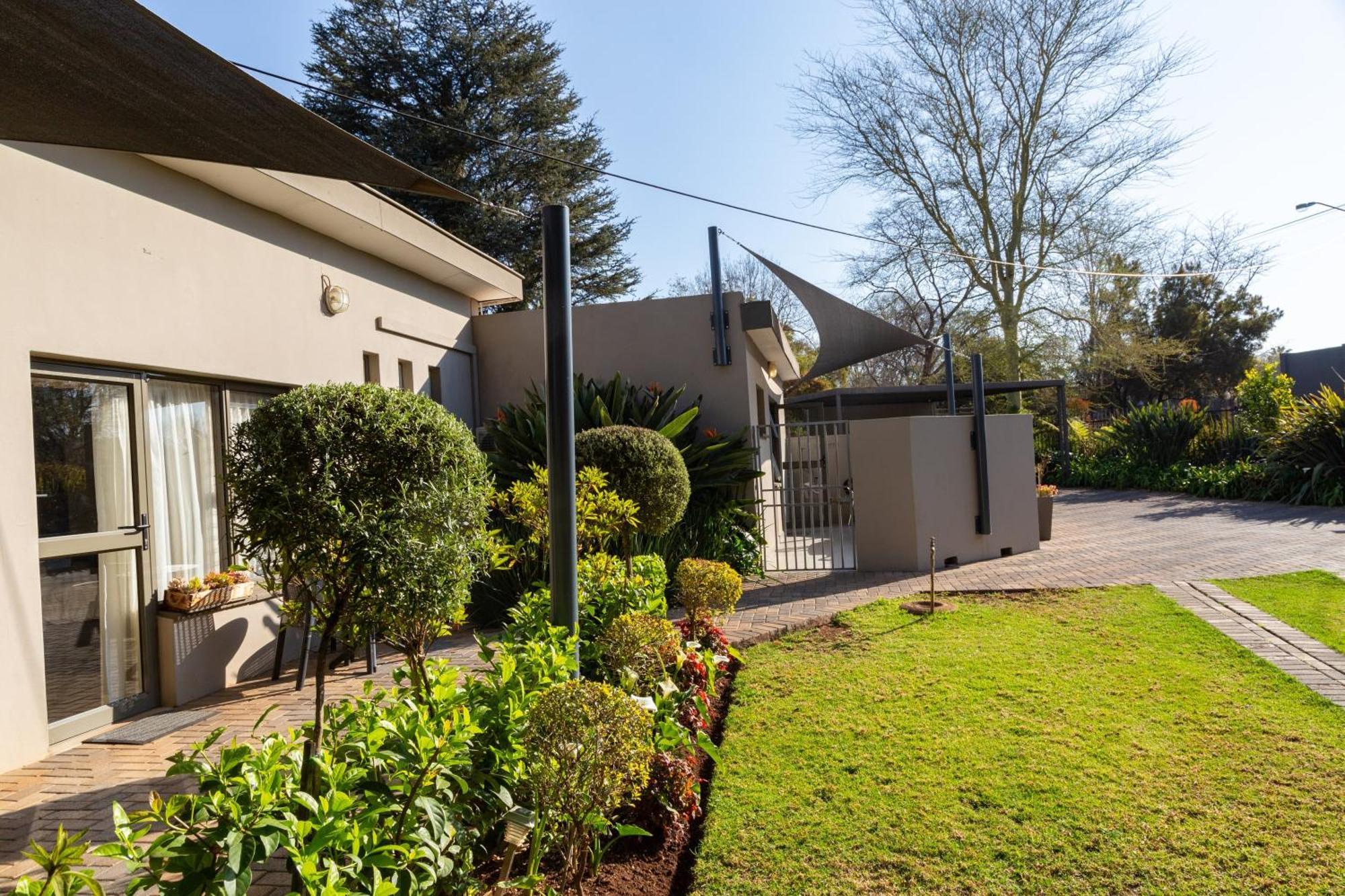 Glen Maine Guest House Pretoria Ngoại thất bức ảnh